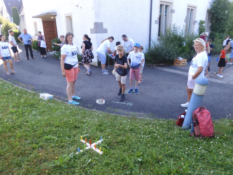 Abenteuerland Kleider