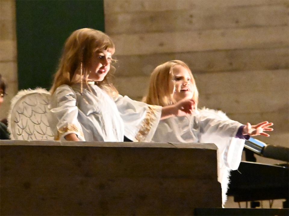 09 Krippenspiel Koni