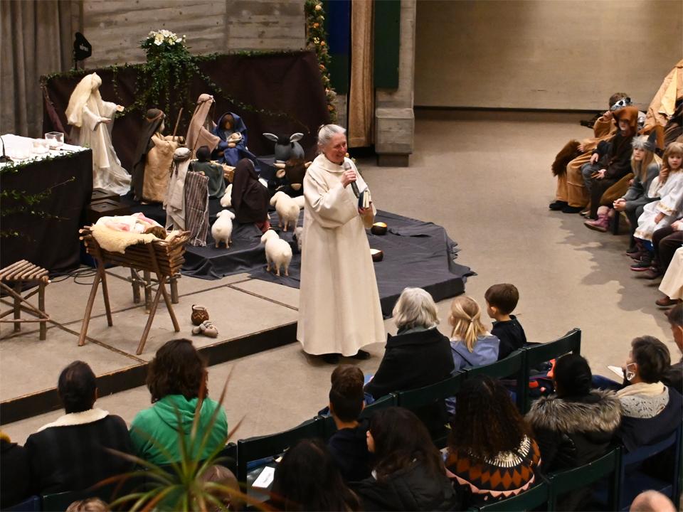 23 Krippenspiel Koni