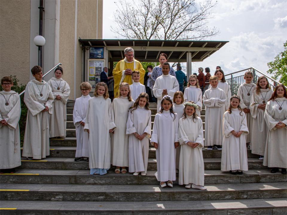 16-Erstkommunion St. Maria und Antonius