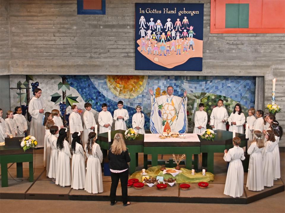 16-Erstkommunion St. Konrad