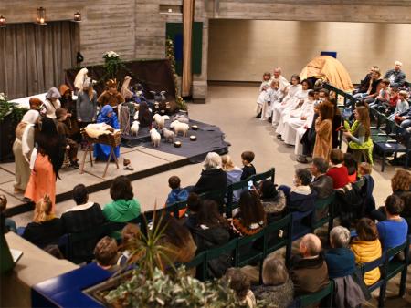 17 Krippenspiel Koni