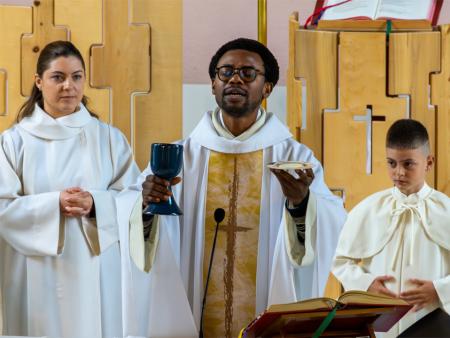 13-Erstkommunion St. Peter